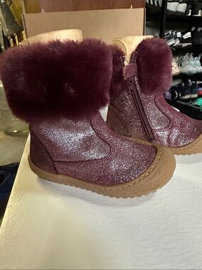 Naturino Glitter Burgundy Fur Trim toddler Boots